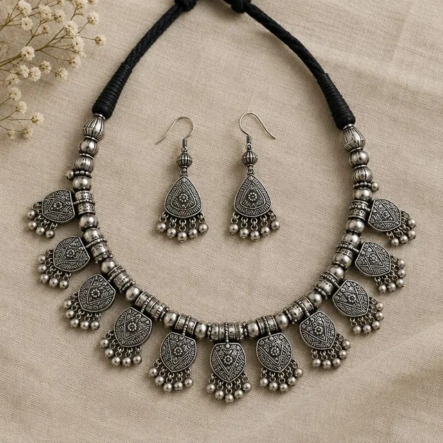 Mehr Oxidised Jhumki