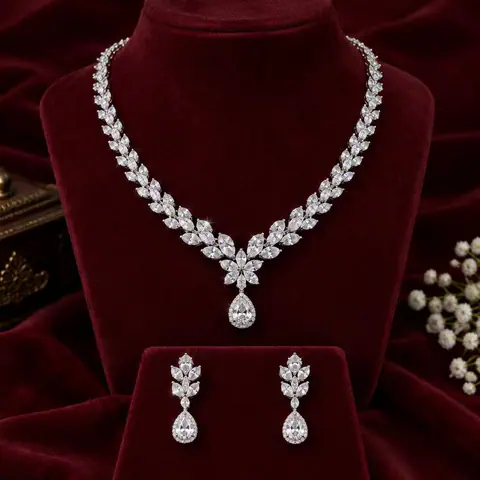 Sitara AD Pendant Set